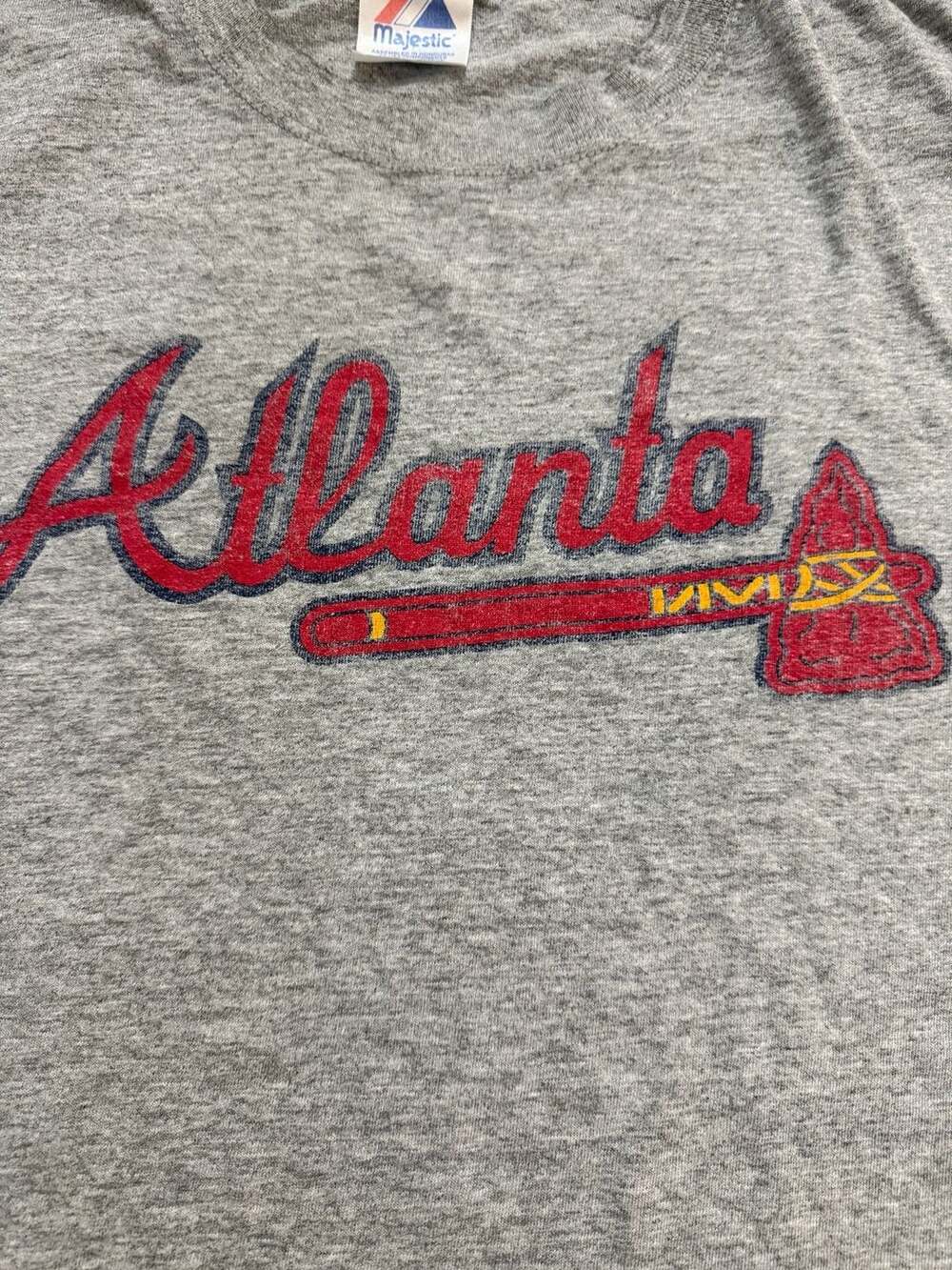 90’s Majestic Atlanta Braves Heather Gray Graphic T-Shirt